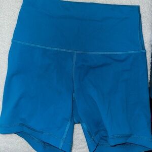 Lululemon blue wunder train shorts